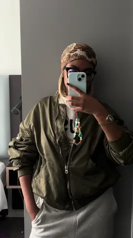 went blond too 💇🏼‍♀️ #fashiontiktok #outfitoftheday #abcxyz #blackgirl #fyp 