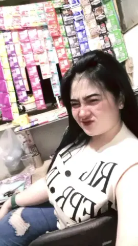 Muka lelahh😫😫🥱