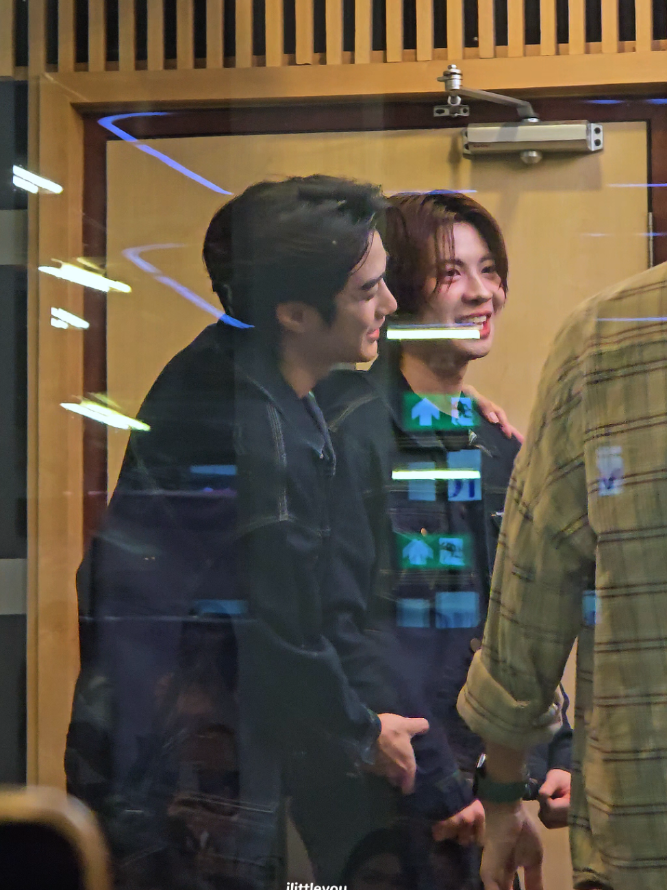 he loves his job 🫶🏻 𐙚 #Firstone ₊♡ #TLE_mtm ⸒⸒⸒ #TleFirstone #เติ้ลเฟิร์สวัน KHEMJIRA AT FLEX TALK  #Flex1045xKhemjira