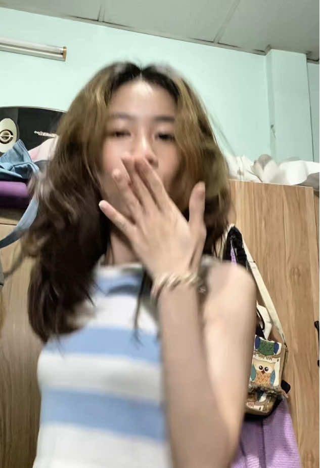 So bad 🙃 but toi quá iu cái dance này 🥹 #yy #fyp #dance 