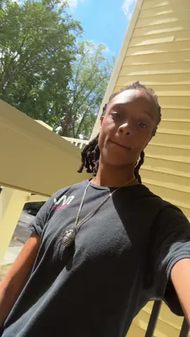 Just wished you cared enough 🤷🏽‍♀️ #laenese #freckles #wlw #studyn #prettystud #xyzbca #fypp #lgbtq #cancerwoman #locs #twinB 