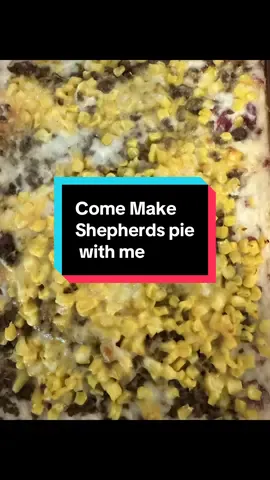 Come make some cozy shepherd’s pie with me! 🥔🥩🌽 As a single mom, I love having dinner ready for when my kids walk through the door after school (because they’re always starving 😅). Instead of reaching for snacks, I want them to have a wholesome homemade meal. This shepherd’s pie is super easy—just mashed potatoes, ground beef, corn, and a cheesy layer that brings it all together. Perfect comfort food that fills their bellies and makes them smile. Save this recipe for busy weeknights & let me know your favorite go-to dinners! ❤️ #ShepherdsPie #EasyDinnerIdeas #SingleMomLife #FamilyMeals #ComfortFood