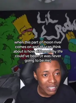 #fypシ゚viral #fyp #reggie #moonriver #relatable 