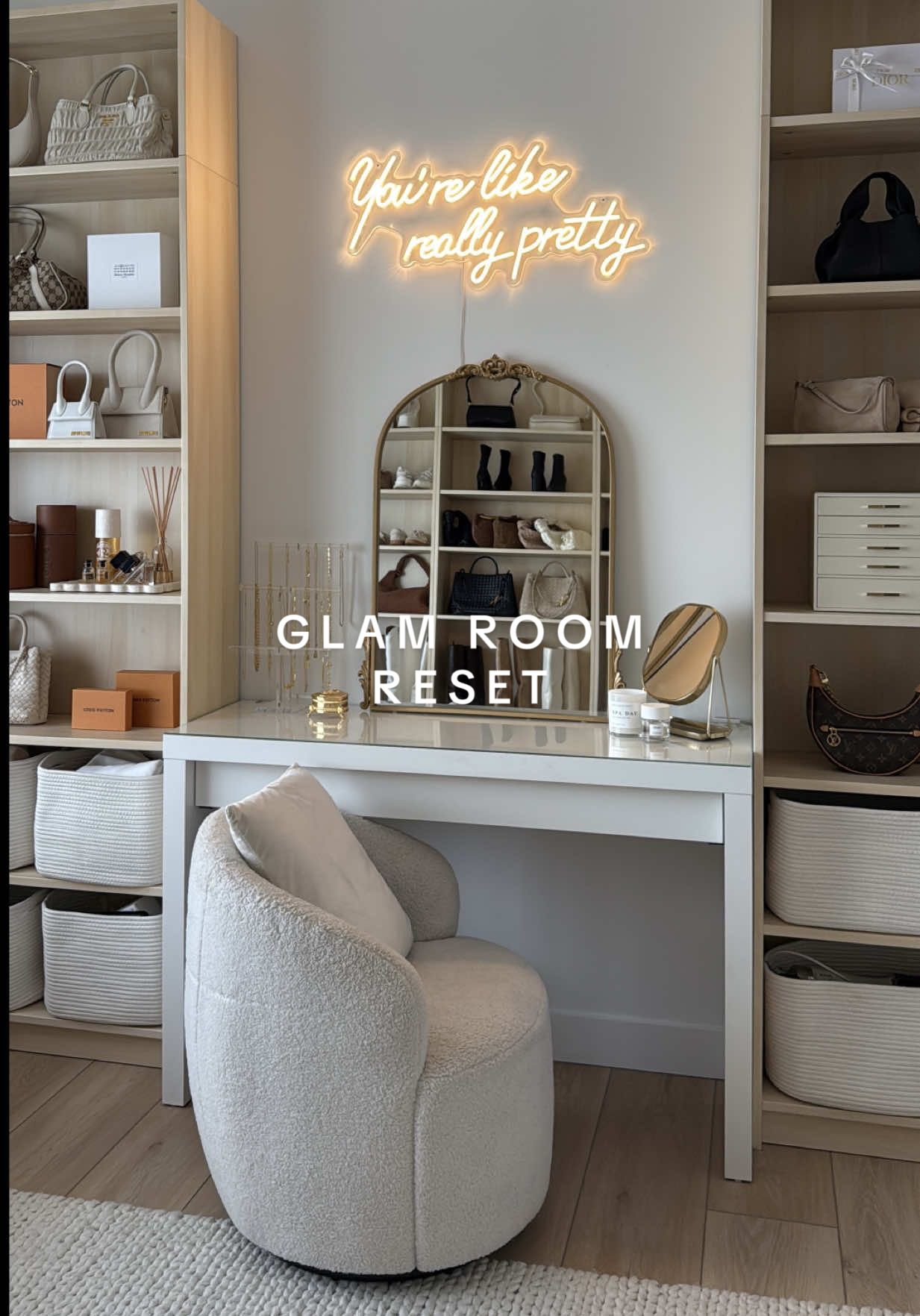Replying to @Victoria nothing better than a clean out and reset ✨ up next vanity reset and makeup organization!? #organizewithme #closetorganization #closetroom #vanityorganization #getreadyroom 