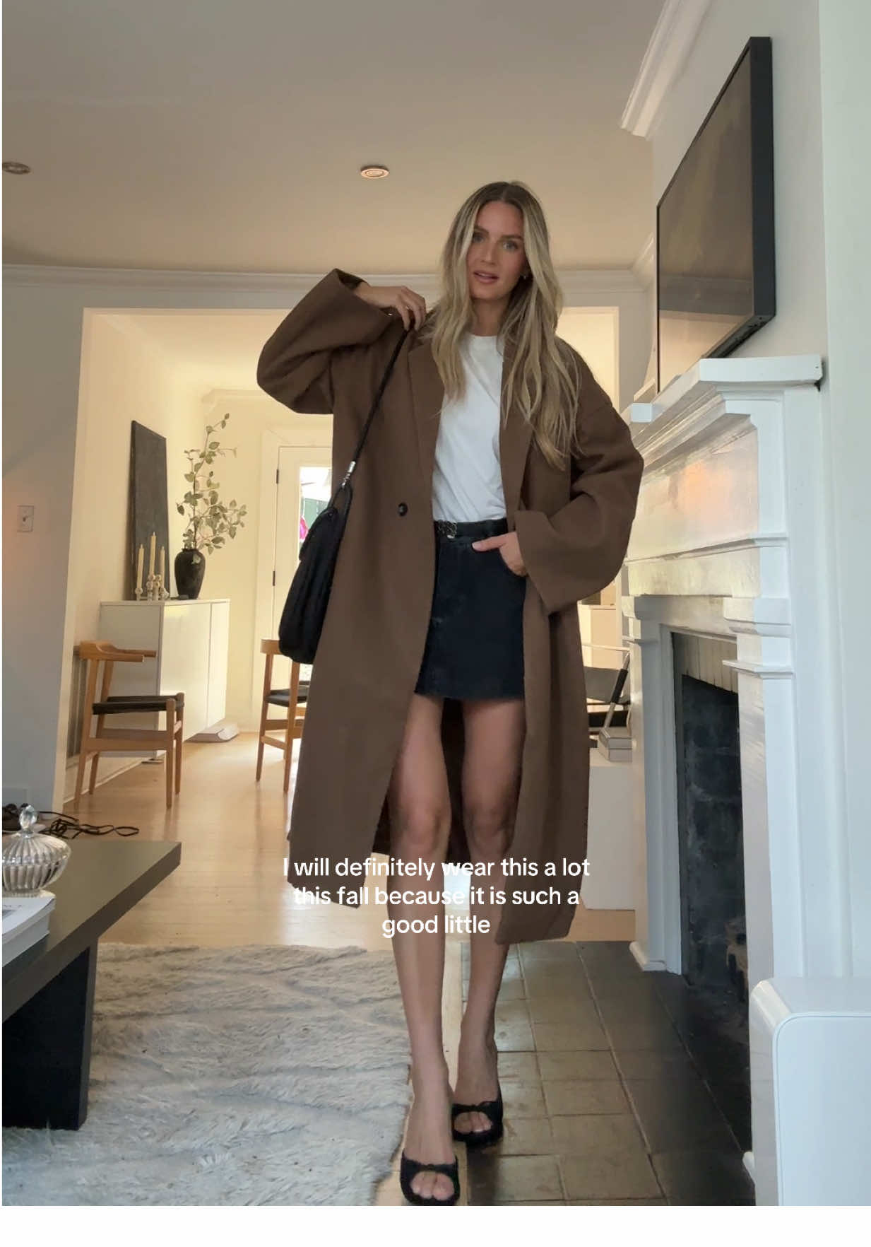 The perfect brown fall coat 🧸 Size L! #fallfashion #fyp #outfitinspo #coatseason #falloutfitinspo 