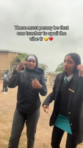 🤣📍#schoollife #lol #sir #fypシ゚ #boring 