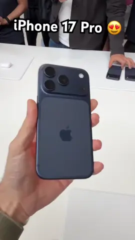 منشن لصحبك الجدع ال هيجبلك الآيفون17 الجديد #iphone #هدية #ايفون17 