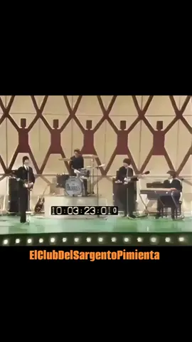 The Beatles often used “I’m Down” as a set closer during their mid-1960s tours. Most famously, it was the closing number at the Shea Stadium concert in New York on 15 August 1965, where John Lennon played the organ with his elbow at one point, joking around on stage. #thebeatles  #ringostarr #georgeharrison #johnlennon #paulmccartney 