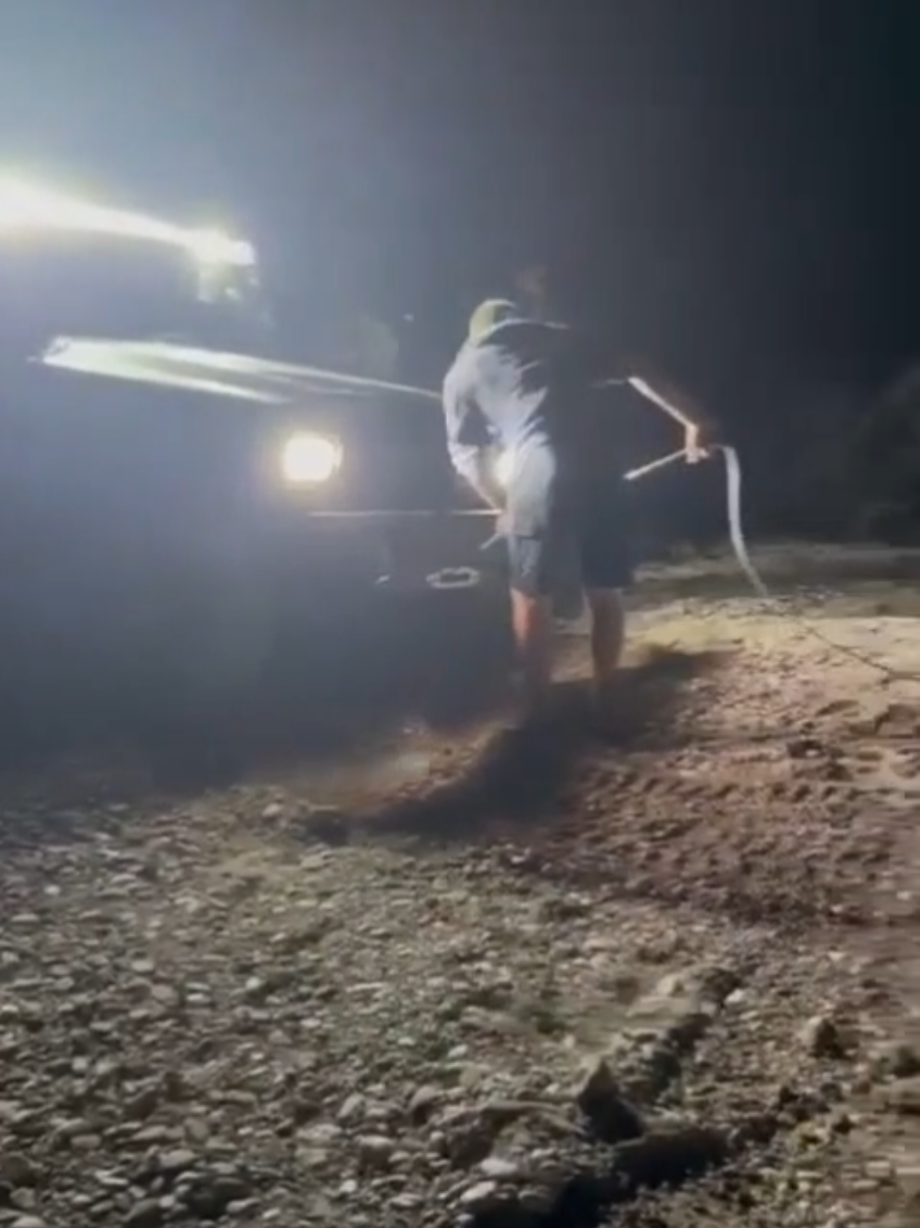 Sempre operativi e pronti a partire, anche in tarda serata !!! #fuoristradistiinemergenza