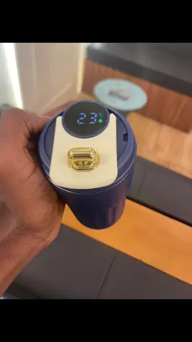 🚀 Nouvelle arrivée ! Découvrez cette gourde thermique intelligente de 500 ml 🌡️✨ 🔥 Gardez vos boissons chaudes ou froides pendant des heures ! ✨ Écran digital avec température en temps réel. 💧 Pratique, moderne et stylée ! 👉 Disponible dès maintenant ! PRIX : 10.000  🏍️Livraison : 1000f  DANS TOUT LIBREVILLE  CONTACTEZ NOUS AU 077398907 #gabontiktok🇬🇦 #gabon🇬🇦 #tiktokgabon🇬🇦tiktok #libreville_gabon🇬🇦 