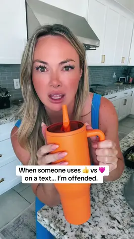 Anyone else? Please tell me I’m not alone 😂 #MomsofTikTok #texts #friends #Love #thumbsup 