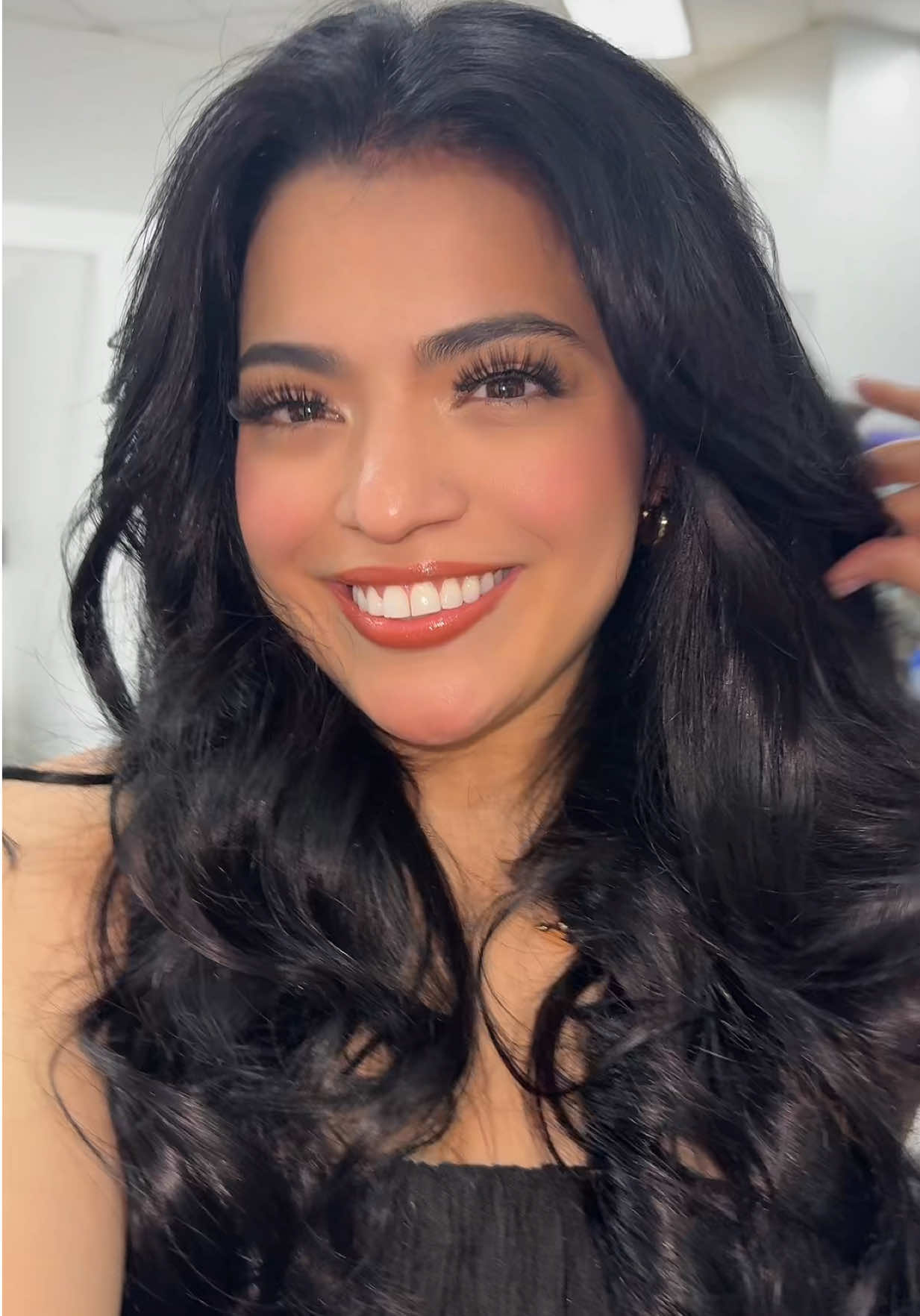Got my extensions in 🤪 @@hairbymaribel 