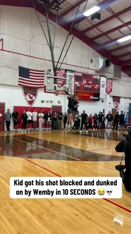 Wemby really postered a fan 😭🔥  (Via @San Antonio Spurs)  #NBA #nbabasketball #basketball #spurs 