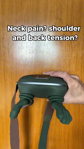 Say goodbye to neck pain, shoulder tension, and back discomfort with this portable neck massager with deep heat therapy. 😃 #neckmassager #neckpainrelief #StressRelief #backpain  Perfect for relieving stiff muscles, knots, and stress after long hours at work, studying or driving. Easy to adjust, lightweight and effective- your personal neck and back relief anytime, anywhere . 😌