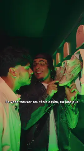 Sabe aquele seu tênis de bater?? O mais surrado de todos, aquele guerreiro que você não tira do pé e ama demais…  Pode trazer ele porque é aqui na SNEAKER REVIVAL STORE que ele vai ressuscitar e sair zero bala, como se fosse novo!  Pode até parecer milagre mas é só @CIFLimpadores que remove 100% da sujeira difícil  sem esforço e limpa mais de 100 superfícies 💚 #SneakersRevivalStore #CifLimpezaMilagrosa #publi 