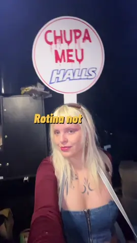 Minha rotina noturna fazendo 3 freelas seguidos amaram? #rotinanoturna #universitaria #freelancer #boatelgbt #lgbt🌈 