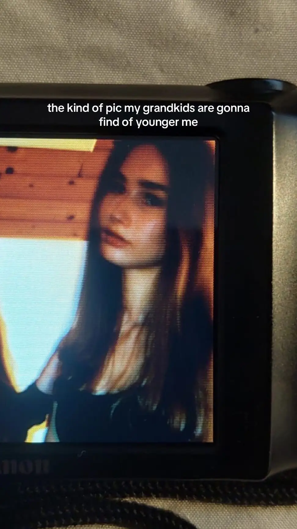 love when my friends do me right 😝 #foryou #fyp #vibe #digitalcamera #night 