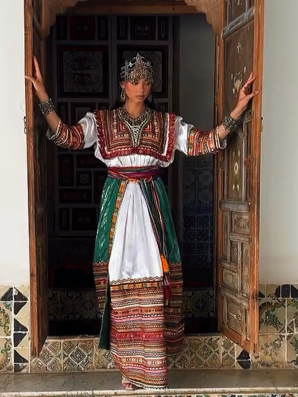 @Classy bride #kabylegirl♓ #جبة_قبايلية_جزائري📸📽🔰🇩🇿♓ #kabyle♓️ #kabylegirl♓ #fyp 