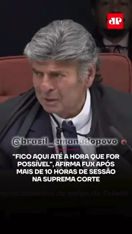 🚨 Os demais ministros não estão nada satisfeitos com a demora do voto de Fux! Durante seu voto no julgamento da farsa chamada “tentativa de golpe de Estado”, nesta quarta-feira (10), o ministro do STF Luiz Fux pediu um intervalo de 10 minutos ao presidente da Primeira Turma, Cristiano Zanin. Fux alegou que ainda precisava se manifestar sobre cinco réus e disse: “Um juiz deve motivar suas decisões”. 👉 Se essa lógica fosse aplicada de verdade, já teriam anulado todas as condenações absurdas contra os patriotas do 8 de janeiro! Zanin ainda lembrou o cronograma da Corte: começar às 9h e terminar ao meio-dia. Mas, como sempre, quando é para perseguir inocentes, a Constituição vira papel dobrável ao gosto do sistema. 🇧🇷 Bolsonaro Livre! Patriotas Livres! ✊ #Bolsonaro2025 #AnistiaJá #Liberdade #Patriotas #STF