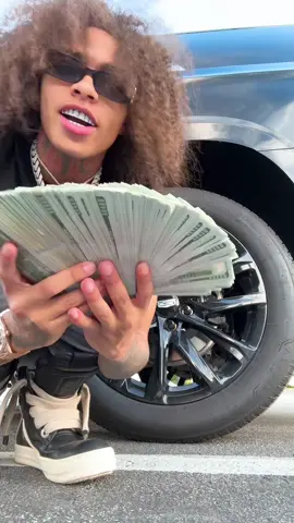 only thing i chase is paper we are not same