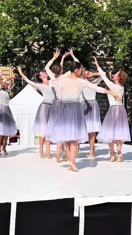 #CapCut #videoviral #danseclassique #tiktokmalaysia #tiktokfrance 