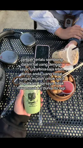 Saat saya dipandang sebelah mata ☺️😌