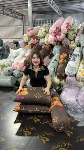 Combo 2 gối đầu và 1 gối ôm #duongxuyenoi #combo #gối #gốingủ #ruotgoi 