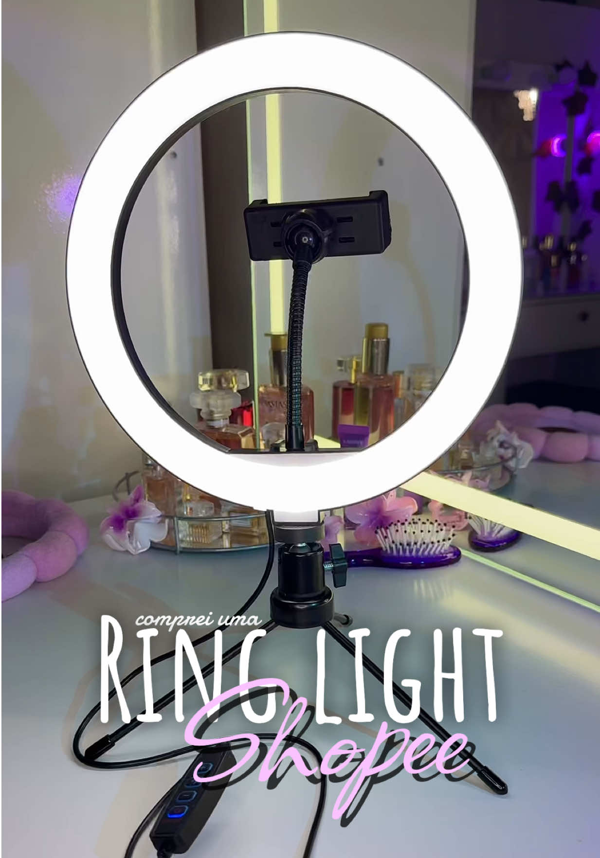 Comprinha @Shopee Brasil 😍💗 Ring Light de mesa  - 8 polegadas - Mini tripé e suporte de celular Link: https://s.shopee.com.br/4L9spLdCDE #comprinhasshopee #shopee #ringlight #ringlights #iluminacao 
