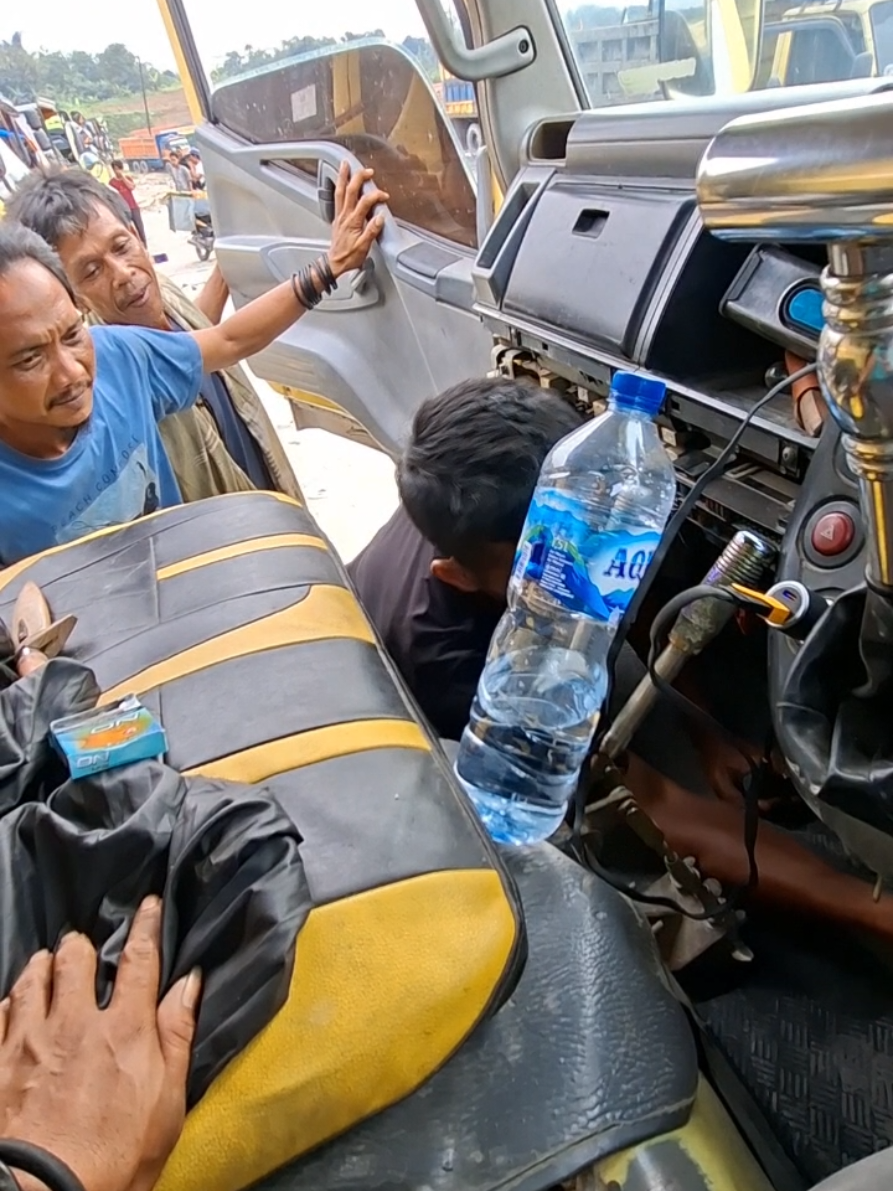 korban tlakson @Adam Alip @Dapapratama Daspa @Dede @ajat 