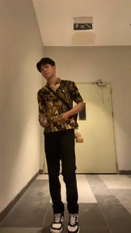 Quick fitcheck #fitcheck #outfit #batik #outfitcheck 