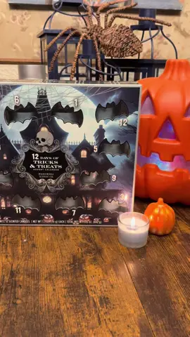 #HappyHalloween #AdventCalendar #Halloween #Fun #Candles 