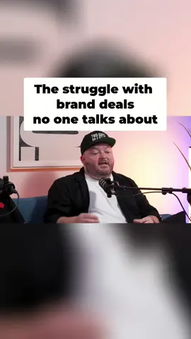 Will brands work with meme accounts? What if behind the jokes there is a REAL community? Do you think showing the people behind the content makes partnerships stronger? Ring in with your experience on brand deals for content creators. #trends #advice #contentcreators #branddeals #brands With @twoguysonaplane @picanza @drewandrich