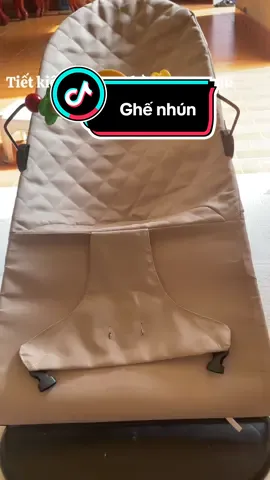 Hỗ trợ mẹ trong việc chăm con, con nằm ngoan mẹ làm việc nhà nấu cơm. Ghế nhún cho con#ghenhunchobe #dochobe#giadinhtiday #xuhuong #peewees 