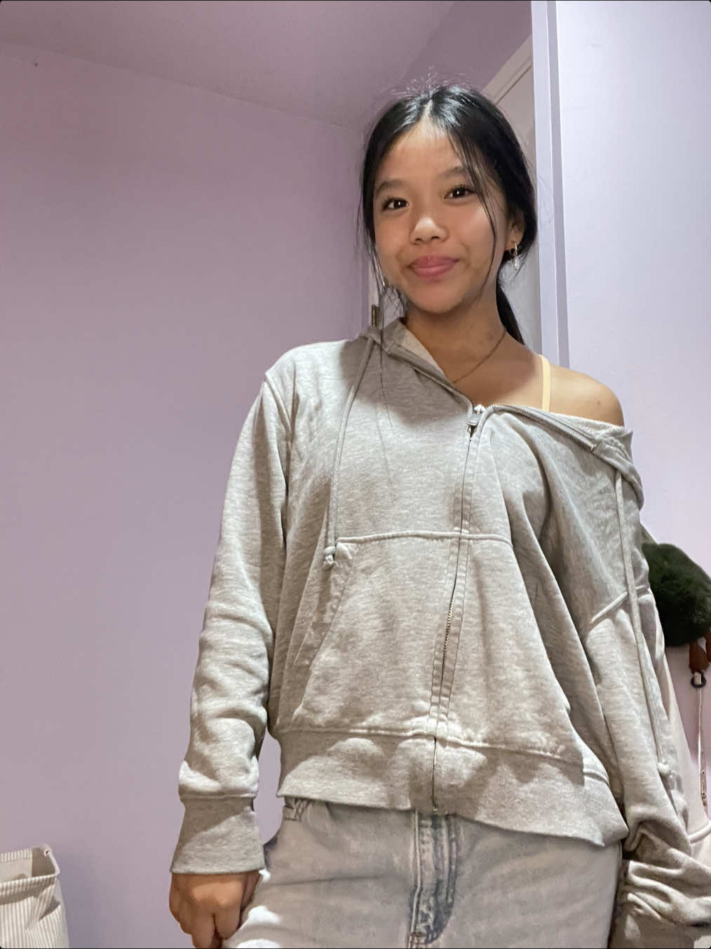 ootd !!  ྀིྀིྀིྀིྀི #OOTD #freshmanyear #viral #fyp #outfitideas 