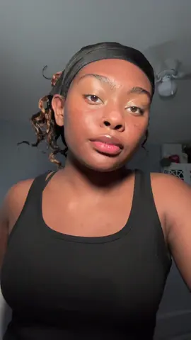 get your money up tbh 💚 #makeuptransition #tiffanyglowss #colorfulmakeup #blackgirlmakeup 