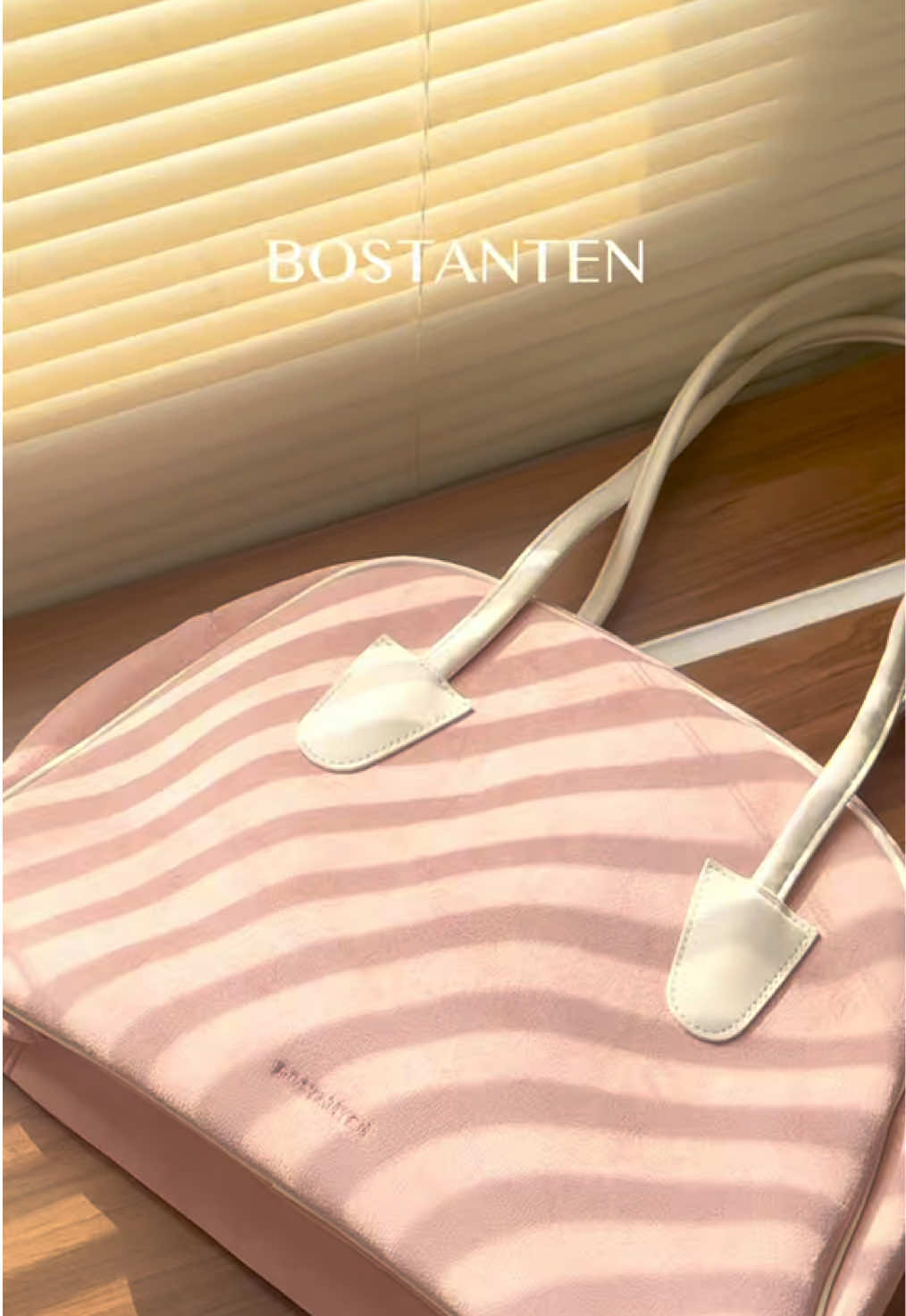 When fashion meets romance — the Cupid Bag steals hearts at first sight. 💌#bostanten #fyp #cupidbag #taswanita #tasselempang 