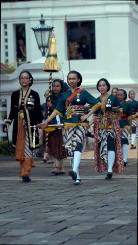 Bregada Langenkusuma from Jogja Palace in different cinematic grading. Which one do you love? #bregadalangenkusuma  #kratonjogja  #yogyakarta  #sekaten #colorgrade 