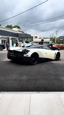 Pagani Huayra — powered by a 6.0L twin-turbocharged AMG V12 producing 720 hp and 738 lb-ft of torque. With a top speed of 238 mph and active aerodynamics, it’s not just a car, it’s moving art. #Pagani #Huayra #PaganiHuayra #Hypercar #V12       