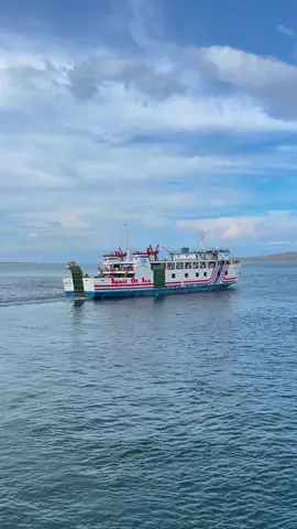 Yakin gamau naik kapal yang ada tulisan “spirit of sea” ☺️✨ #asdpketapangbanyuwangi  #pelabuhanketapangbanyuwangi  #suryatimurline  #kmpsuryaayla  #fyppppppppppppppppppppppp 