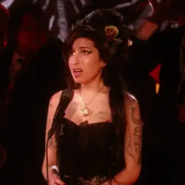 addiction is tragic #amywinehouse #laurapalmer #laurapalmerstheme #amywinehouseedit