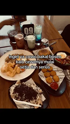 sewa iphone mulai 35 ribu : area Sragen dan Solo ✅ Ready berbagai seri ✅ Ready 24 jam ✅ Bebas Pilih seri ✅ Charger sedia (free) ✅ Wajib booking via WA Sewa iPhone Sragen ‪0851 4266 7566 Kuwungsari -Sragen Kota Sewa iPhone Solo  0889 8076 3371 Kampung belakang Solo Square  #sewaiphoneSragen  #sewa #iphoneboba #Boba05 #iphone11pro     . .
