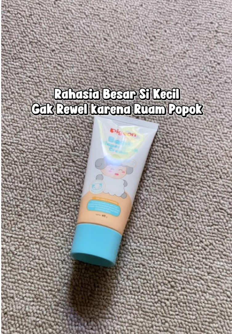 Ruam popok bikin bayi rewel? Jangan panik, cukup olesin Pigeon Baby Diaper Rash Cream! 🌿 Dengan jojoba & chamomile, bikin kulit bayi tetap lembut, sehat & nyaman seharian 💕  #pigeon #pigeondiaperrashcream #pigeondiaper #diaperrashcream #pigeonbabydiaperrashcream 