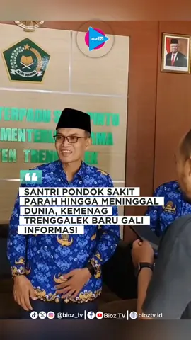 Kematian seorang santri berusia 13 tahun dari salah satu pondok pesantren di Trenggalek mengguncang publik. Santri berinisial Z itu meninggal setelah menjalani operasi darurat usus buntu akut di RSUD dr. Soedomo. Pihak rumah sakit memastikan penyakit menjadi penyebab kematian Z, namun sorotan publik kini tertuju pada peran Kementerian Agama (Kemenag) Trenggalek dalam mengawasi penanganan kesehatan santri. #santrimeninggaldunia #insidensantri #pondoktrenggalek #kemenagtrenggalek #santrisakit 
