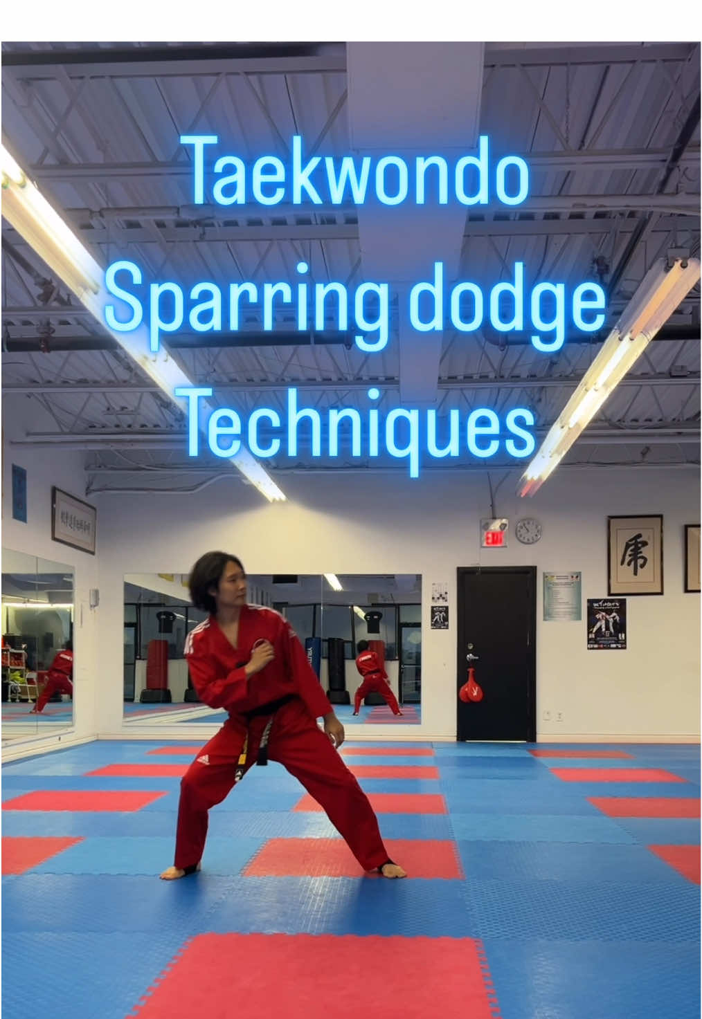 Taekwondo Sparring How to dodge?🥋⠀ ⠀ ⠀ ⠀⠀⠀ ⠀ ⠀⠀   ⠀ ⠀ ⠀ ⠀ ⠀ ⠀ ⠀ ⠀ ⠀ ⠀ ⠀ ⠀ ⠀ ⠀ ⠀ ⠀ ⠀ ⠀ ⠀ ⠀ ⠀ ⠀ ⠀ ⠀ #taekwondo #sparring #lesson #tips #kicks #workout #dodge #master #tutorial #exercise #martialarts #reels #sliding #태권도 #겨루기 #교육 #발차기 #운동 #스탭 #마샬아츠 #대한민국 #빠지기 #사범 #릴스 #캐나다 #토론토 #canada #toronto #🇨🇦 