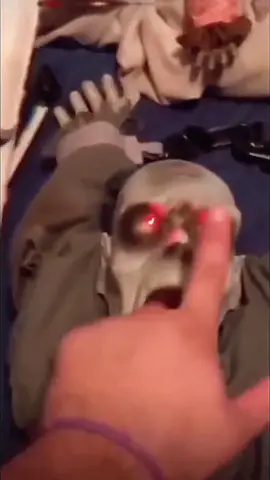 Funny Spirit Halloween #spirithalloween #halloween #scareprank #scard #sceream 