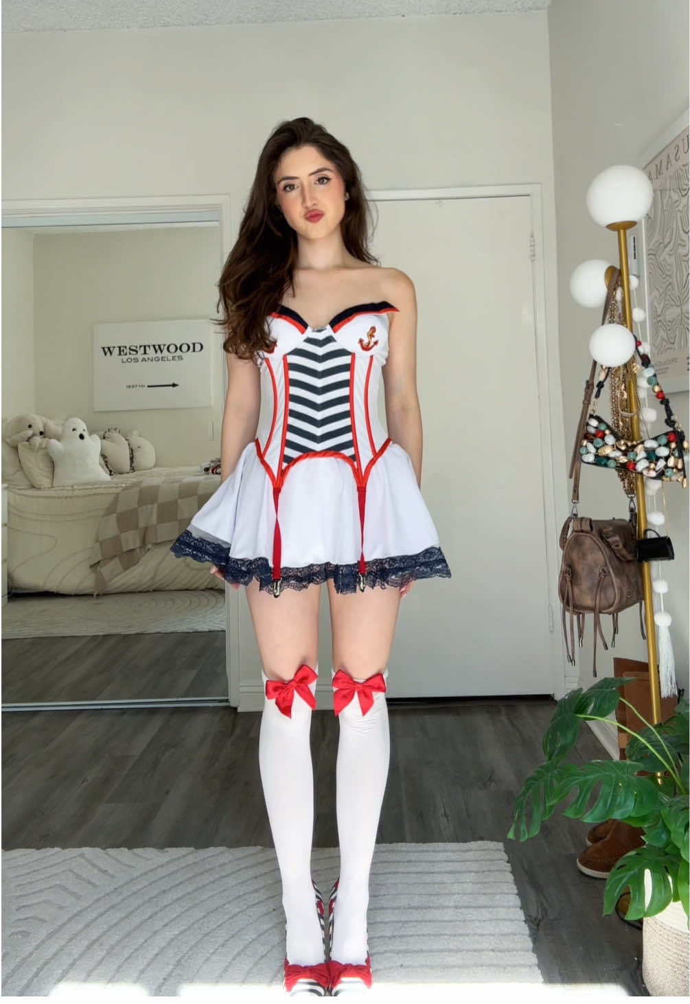 we LOVE a classic costume around here ⚓️ sad the y2k series is ending soon but we’re ending with REALLY GOOD ONES trust #notsophiesilva #halloween #halloweencostume #halloween2025 #y2k #2000s #deadstock #sailor 