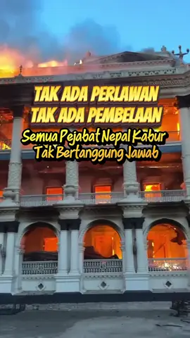 jadikan contoh dan cerminan buat wakil rakyat di indonesia,ingat moyang kita melawan penjajah bersenjata api hanya dengan bambu runcing#beritaviral #demo2025 #demonepal #fyp #sorotan 