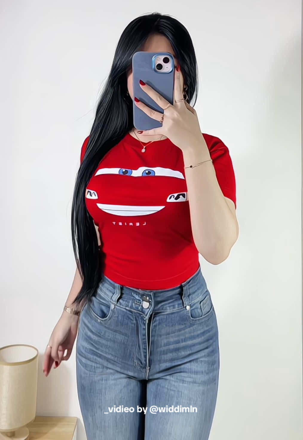 Jeans cutbray emang gapernah gagal!😍♥️ #croptop #cropmcqueen #croptopviral #jeansoutfit #jeanscutbray 