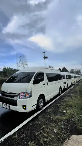 HIACE INDRAMAYU KOMPAK 😎 #fyp #viral #sewahiaceindramayu #rentalhiaceindramayu #hiaceindramayu 