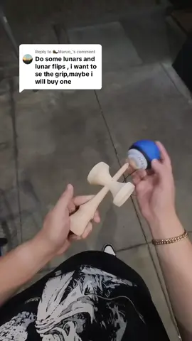 Replying to @🦦Maruo_ should they buy one? #kendama #passionkendama #kendamacommunity #usa #kendamatrick 